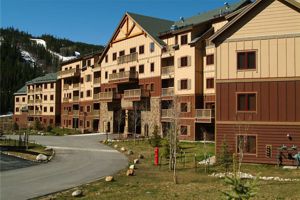 Red Hawk Lodge Condo for Sale in Keystone, Colorado
