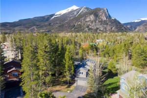 Quiet Frisco location Mountain Home with Spectacular Views for Sale in Frisco, Colorado